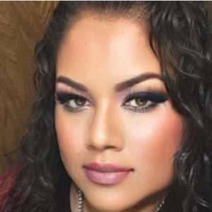 Meet your Posher, Veronica